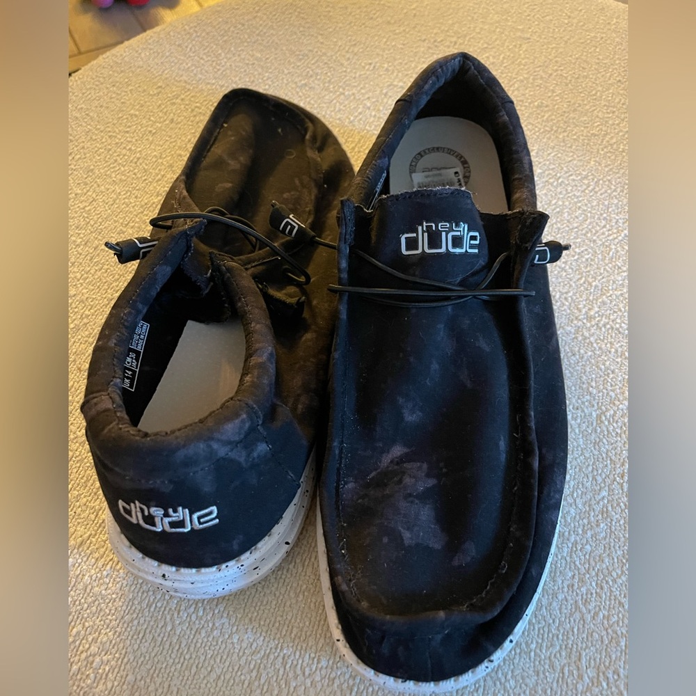 Hey dude men’s shoes